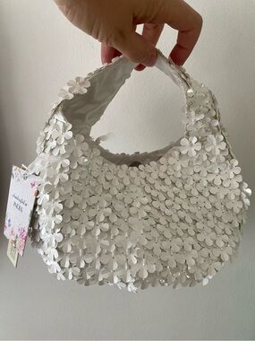 Handcrafted in India Floral Sequin Beaded Handbag OS